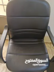  10 اثاث مكتبي كامل بحالة جيدة للبيع
