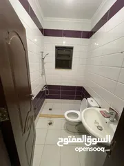  3 شقه طابق شبه أرضى سوبر ديلوكس مهويه بالكامل للإيجار في مرج الحمام دوار البكري باتجاه شارع الشجر