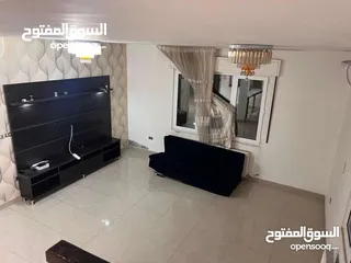  6 فيلا سوبر ديلوكس دوبلكس اعلان رقم (V165)