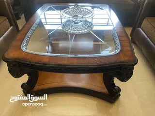  18 طقم كنب زان مصري بحاله ممتازه ونثريات وتحف