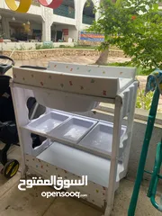  4 ستاند تغير  حفاظه مع بانيو
