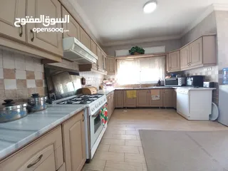  7 شقة مفروشة للإيجار في دير غبار  ( Property 36250 )-174960510