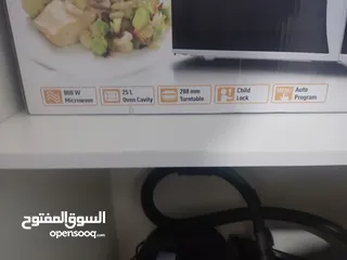  4 مايكرويف بانو سونيك لون ابيض جديد جديد بكرتونتة لم يتم استعماله السعر قابل للتفاوض