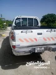  3 ميتسوبيشي l200