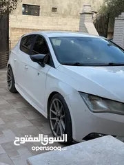  14 سيات ليون 2015 ترخيص تأمين لشهر 8