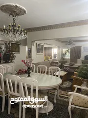  8 شقه للبيع علي كورنيش شارع البحر الاعظم - الجيزه (الشقه مسجله)