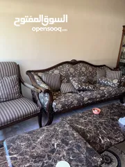  1 ‏طقم كنب كلاسك رخام للبيع بحالة ممتازة