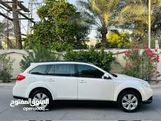  3 SUBARU OUTBACK FULL OPTION WITH SUNROOF 2012 MODEL CALL OR WHATSAPP ON .,