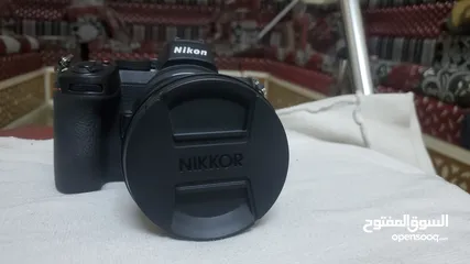  3 كاميرا نيكون Z5 مع العدسة الوكالة + جهاز لاقط الفيديو لاسلكي