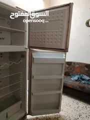  2 ثلاجة بحالة جيدة