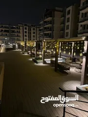  6 شقه للبيع استلام فوري في كمبوند ازاد بجوار الجامعه الامريكيه apartment for sale in Azad new Cairo