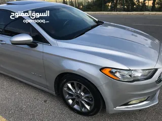  2 Ford Fusion 2017 SE  clean title