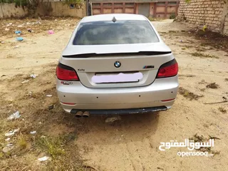  4 BMW E60 535ix