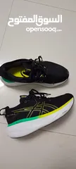 1 بوت asics للركض للبيع