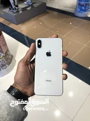  1 ايفون Xs Max 64G