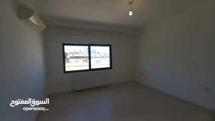  17 شقة شبه مفروشة للايجار في عبدون  ( Property 39252 ) سنوي فقط