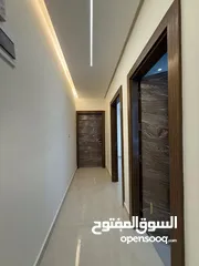  19 شقة طابقية طابق ارضي مع 3 ترسات باجمل مناطق مناطق تلاع العلي