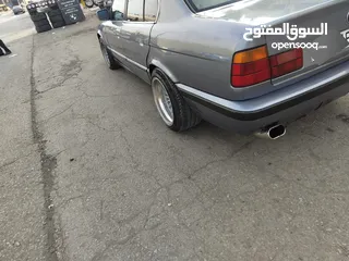  7 سياره 520للبيع جنط البينا معرض فتحه كهربا قير عادي  متور2000 السياره حيلها صلاة النبي