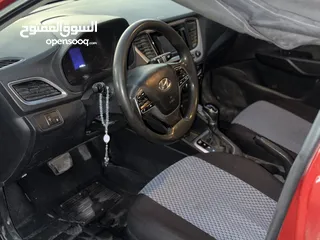  2 تاكسي عمومي