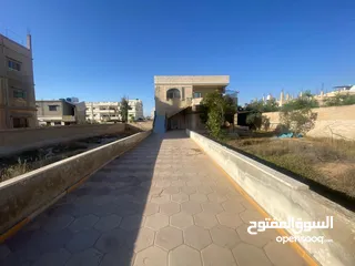  20 منزل عائلي طابقين الزرقاء