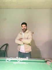  1 طاولة بلياردوه 10 قدم بلدي بحاله جيده مع طابات و3 استيكات للبيع داخل اربد مطلوب 400 دينار شرا براعيه