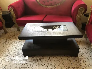  2 طربيزات خشب مستعمل بسعر مغري