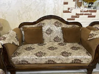  4 كنب مستعمل بحالة ممتازة للبيع