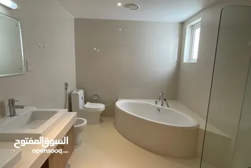  7 فيلا راقيه مكونة من 4 غرف نوم الموج مسقط 4 bed room villa