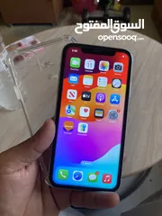  2 I phone 11 للبيع او بدل