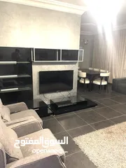  5 عماره كامله في الرابيه ضاحية الحسين للبيع مقابل الضمان الاجتماعي