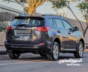  28 تويوتا راف فور    2013