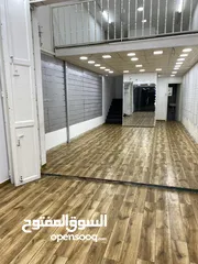  3 محل مع سدة للإيجار