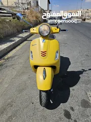  22 فيسبا GTS SUPER 2018 300cc  كفاله سنه بسعر مغري