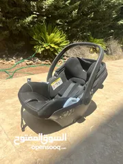  2 Peg Perego primo viaggio Lounge Car Seat for newborn