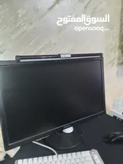  4 شاشه ايسوس للبيع شوف الوصف