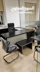  10 مكتب مدير   مع جانبية وادراج وطاولة العرض لفترة محدودة