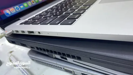  7 Macbook pro 2015 Core i5 8GB Ram 256 GB SSD