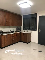 3 شقة فارغة للايجار في رام الله