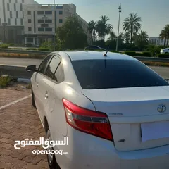  5 Toyota Yaris 2016