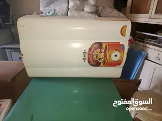  8 اثاث منزل مستعمل بحاله ممتازه