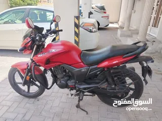  3 هيرو دراجة نارية