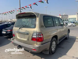  5 Toyota Land Cruiser 8 cylinder Gulf 2004