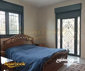  4 بيت مستقل مع مساحة خارجية للبيع   رافات – قرب صيدلية يامن