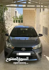  2 Toyota Yaris 2016