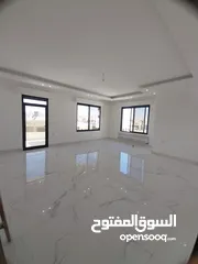  15 الرابية 200م ورف بناء40م 30م وتراس 60مبسعر مغري