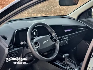  3 كيا نيرو هايبرد  فل مسكر  بالكرتونة 2023