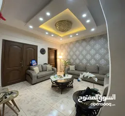  1 شقة مستقلة مساحة 228 للبيع في ضاحية الامير حسن بسعر حرق