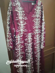  8 مجموعة فساتين للبيع او للايجار