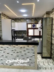  4 شقة في الهندسين جامعة الدول