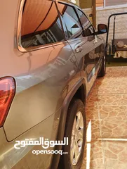  22 جيب جراند شروكي محدثة للبيع